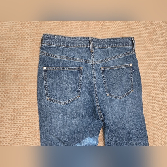 Anthropologie Pilcro Size 30 Distressed Vintage Straight High Rise Raw Hem Jeans - Picture 2 of 11